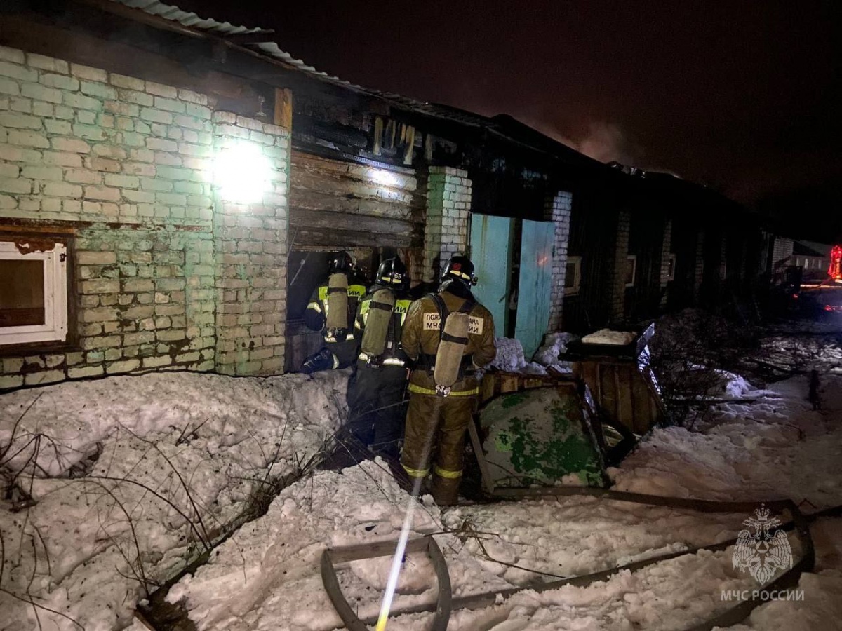 Склад сельхозпредприятия сгорел в Нижегородской области - фото 2