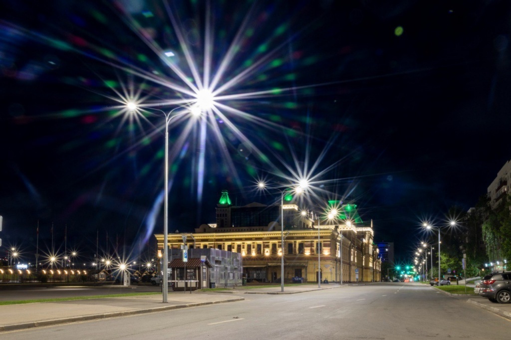 «Россети Центр и Приволжье» завершили работы по проекту «Чистое небо» на одной из видовых улиц Нижнего Новгорода - фото 1