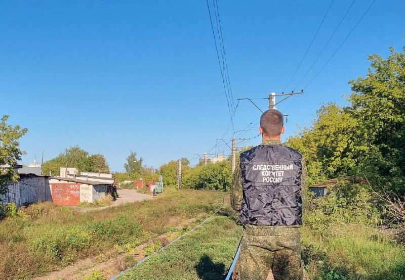 Электричка насмерть сбила женщину в Нижнем Новгороде - фото 1