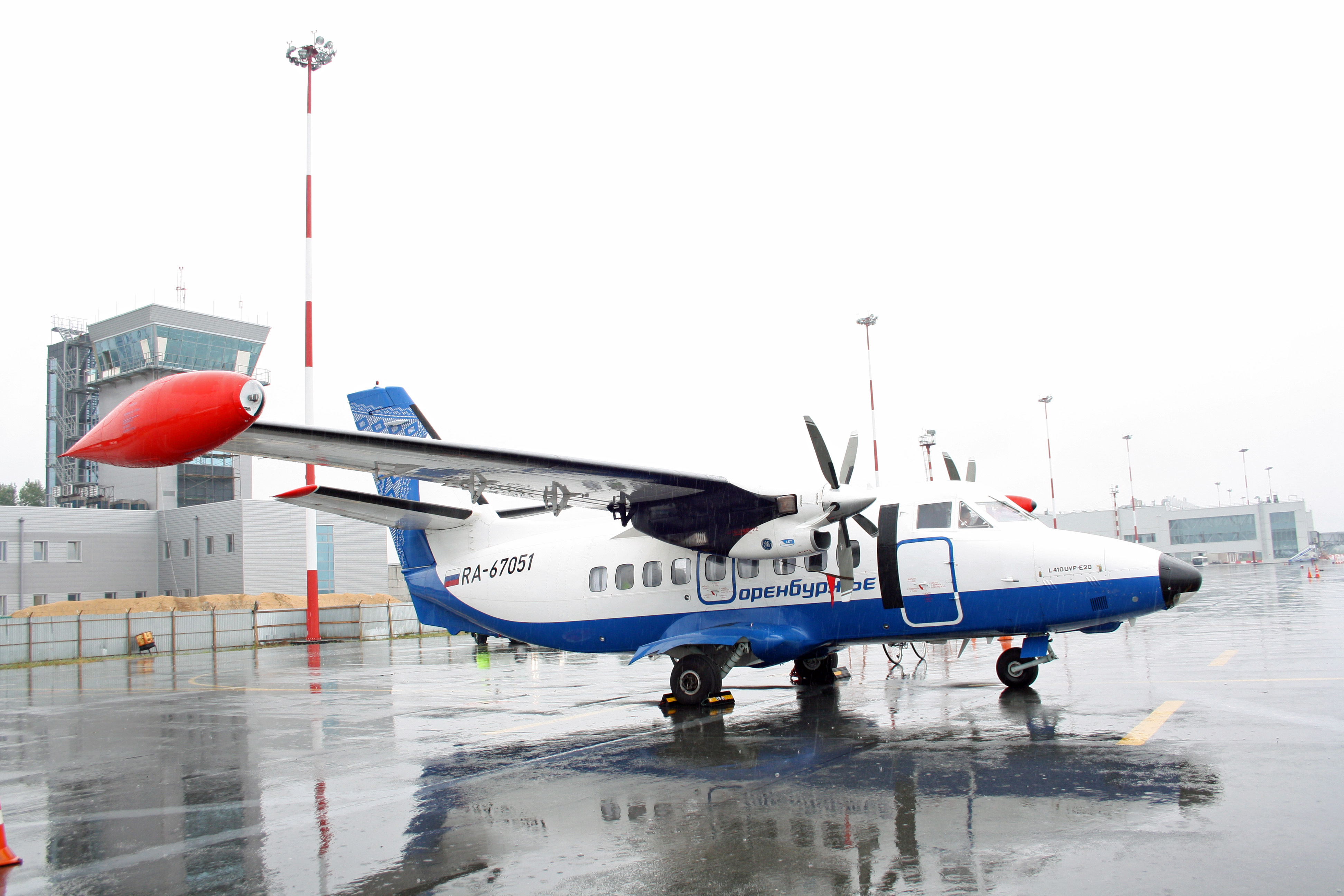 Первые рейсы в Пензу и Ижевск вылетели из Стригино - фото 1