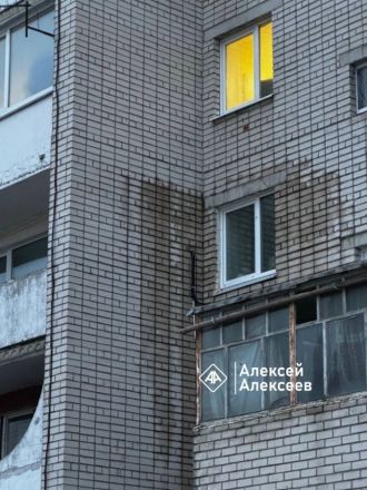 Батареи прорвало в многоэтажке на проспекте Циолковского в Дзержинске - фото 3