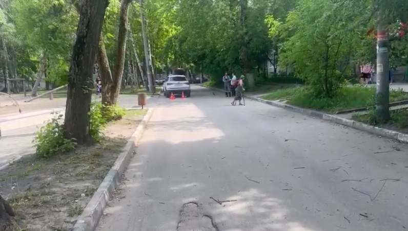 Иномарка сбила 10-летнего ребенка на велосипеде в Нижнем Новгороде - фото 1