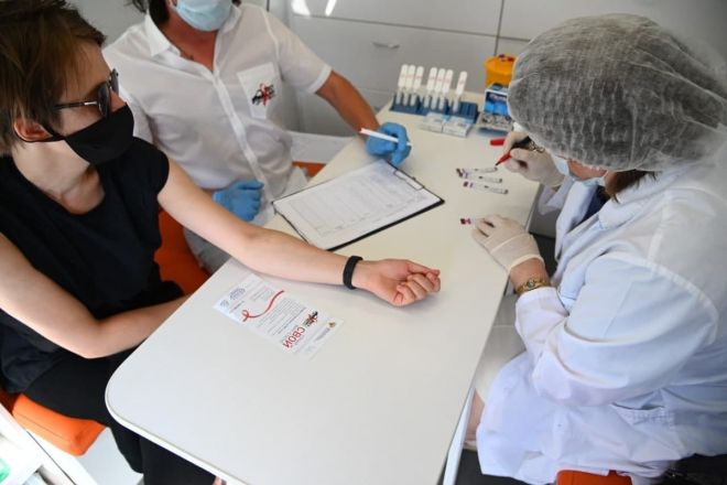 Бесплатное экспресс-тестирование на ВИЧ организовали для жителей Дзержинска - фото 3