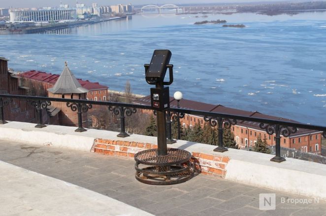 Трещит по швам: как выглядит центр Нижнего Новгорода после аномальной зимы — фоторепортаж - фото 51