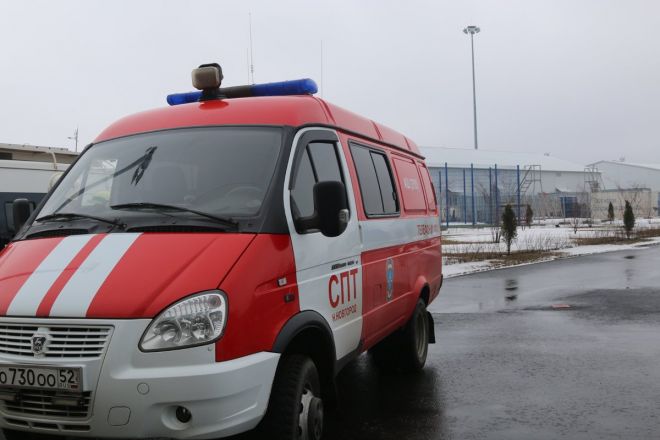 Вызванный взрывом пожар на стадионе &laquo;Нижний Новгород&raquo; учились обезвреживать сотрудники МЧС - фото 5