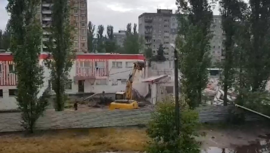 Мэр пообещал нижегородцам построить новый детсад взамен снесенного на улице Акимова - фото 1