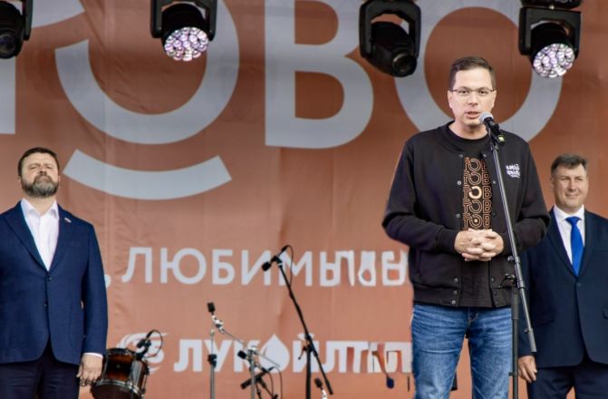 Юрий Шалабаев поздравил жителей Кстова с Днем города - фото 1