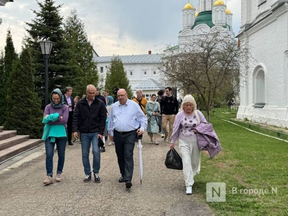 &laquo;Новая родина&raquo;. Переселенцы из недружественных стран побывали в Макарьевском монастыре &mdash; фоторепортаж - фото 15