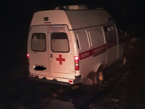 Двое мужчин угнали «скорую» в Большом Мурашкине: остановили их только стрельбой по колесам