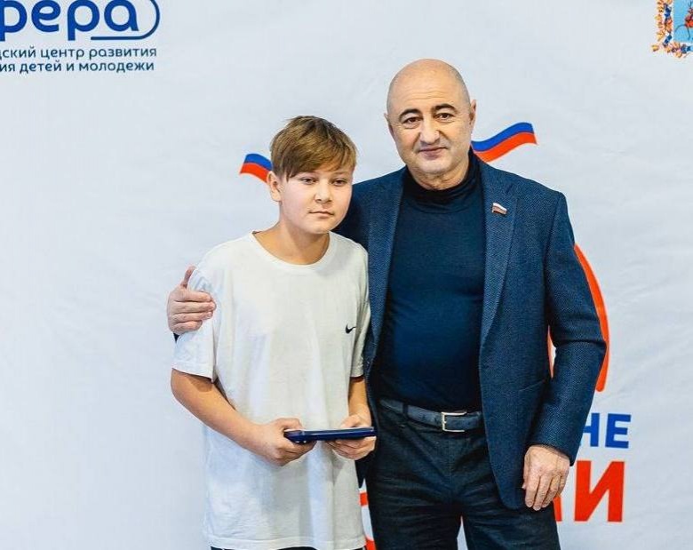 Нижегородского школьника наградили медалью Совета Федерации за спасение человека - фото 1