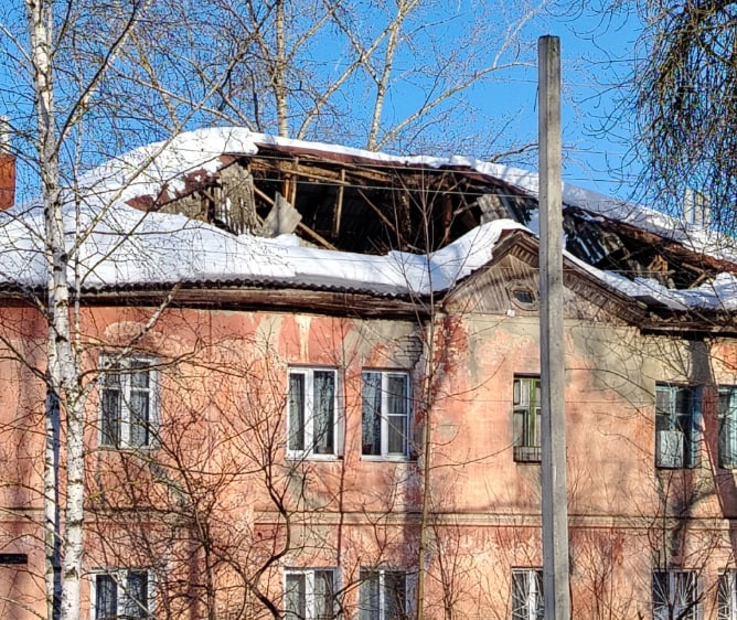 Прокуратура заинтересовалась рухнувшей крышей дома в Арзамасе - фото 1