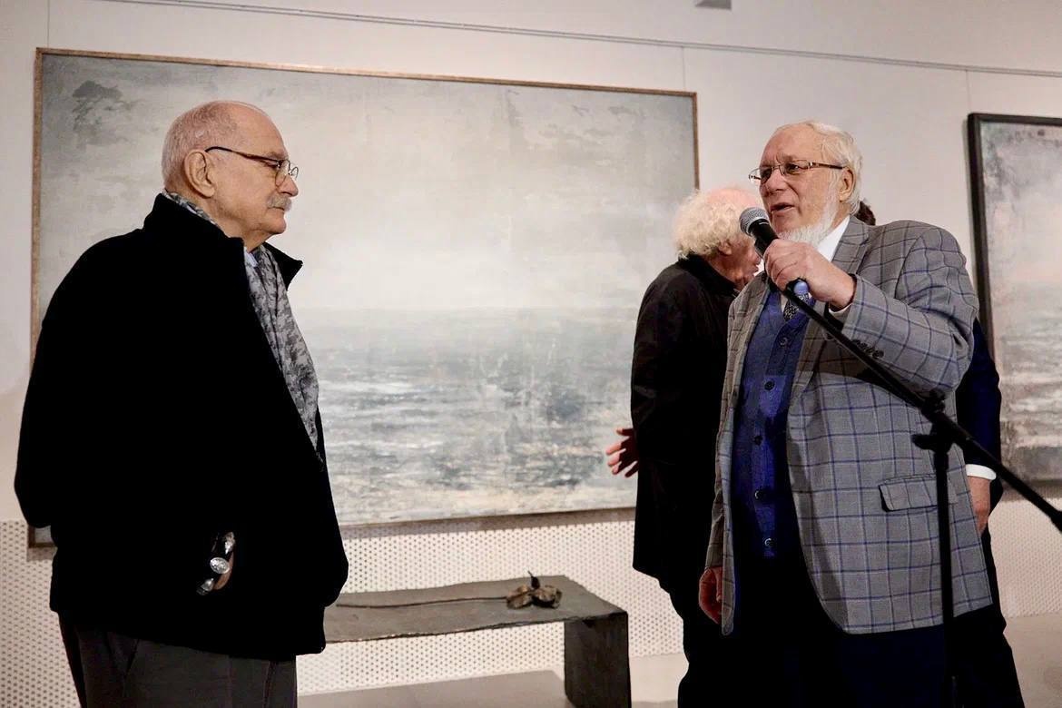 Коллекционер Валерий Дудаков поможет пополнить фонды НГХМ - фото 1