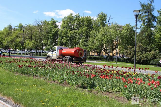 Опасные лестницы и разбитая брусчатка: что не успели отремонтировать  в Нижем Новгороде после зимы - фото 67