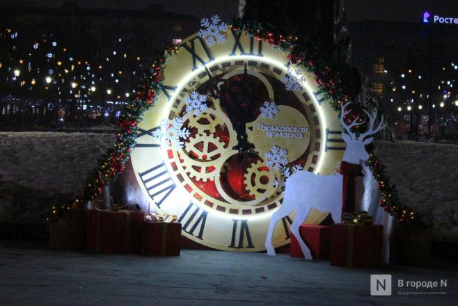 Самыми популярными персонажами нижегородских новогодних инсталляций стали олени - фото 5