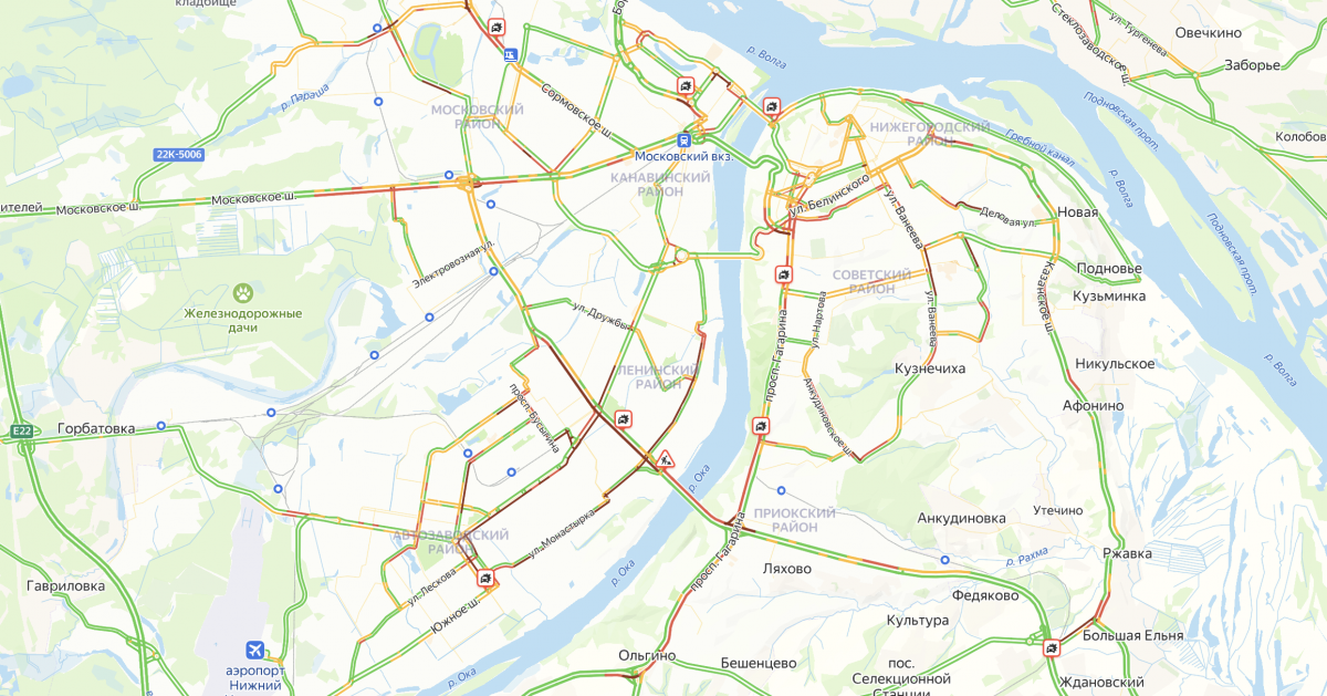 Жуткие пробки в 9 баллов образовались в Нижнем Новгороде утром 14 января - фото 1