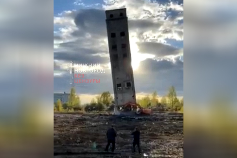 «Башню смерти» демонтировали в Арзамасе - фото 1