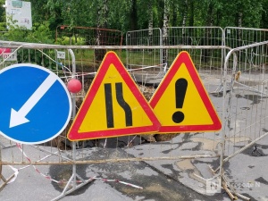 Движение транспорта на улице Невзоровых прекратится из-за ремонта теплосетей