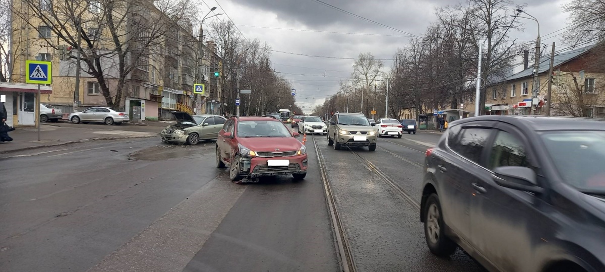 7-летняя девочка пострадала в ДТП на Бекетова в Нижнем Новгороде  - фото 1