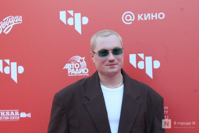 Фоторепортаж: знаменитости на открытии «Горький fest» в Нижнем Новгороде - фото 40