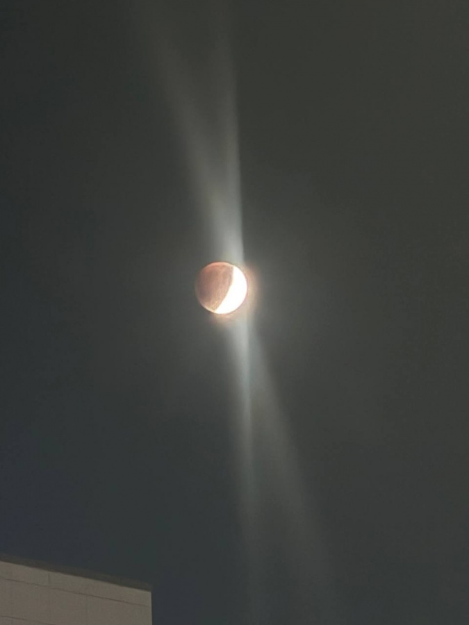 Жители Нижнего Новгорода делятся фотографиями лунного затмения - фото 2