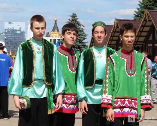 Масштабный гастрофест и концерты: как прошел День России в Нижнем Новгороде &mdash; фоторепортаж - фото 154